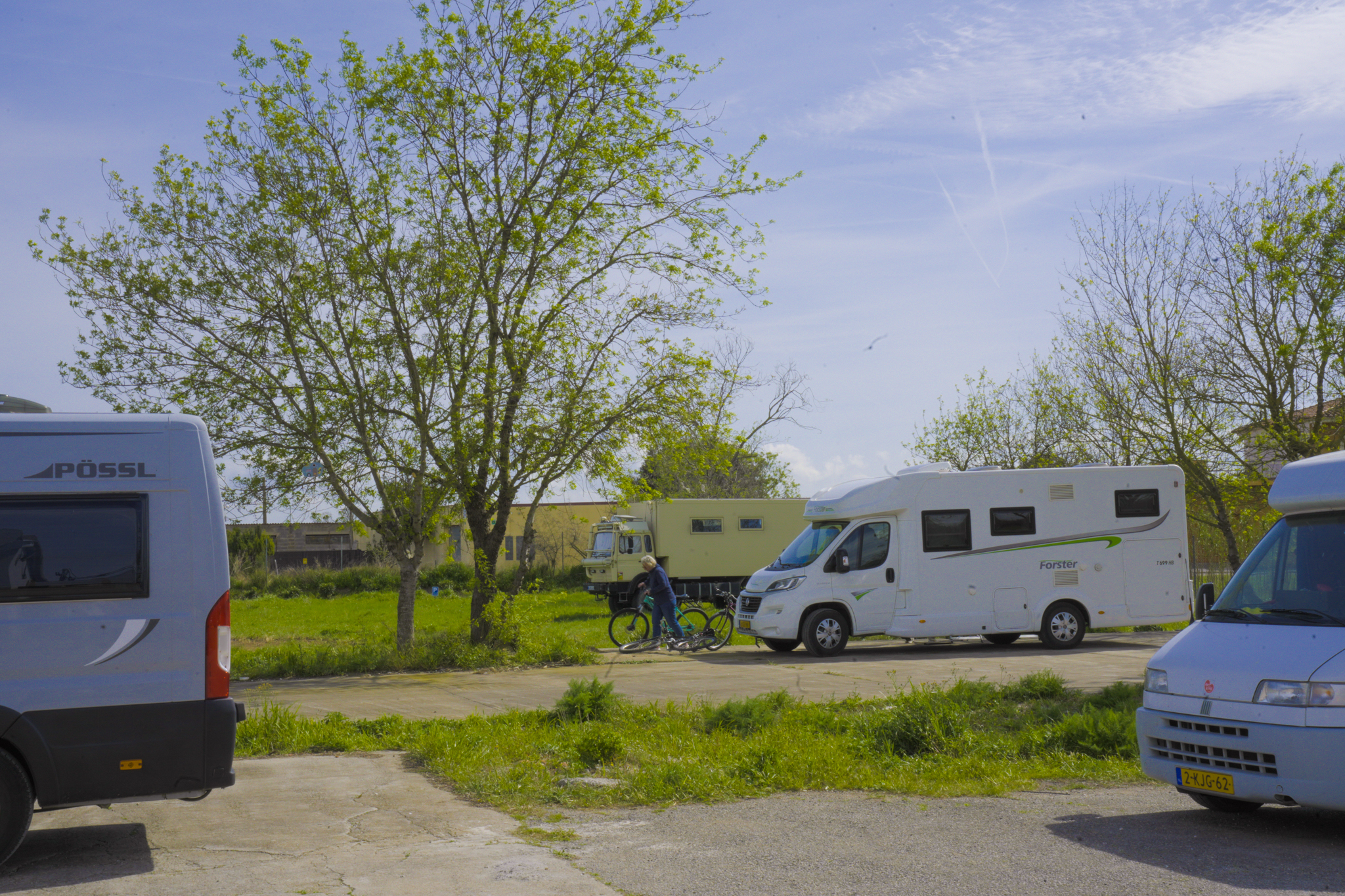 Camper parking Figueres#4